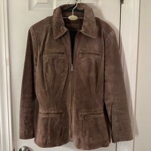 i.e. Relaxed Brown Leather Jacket Size M